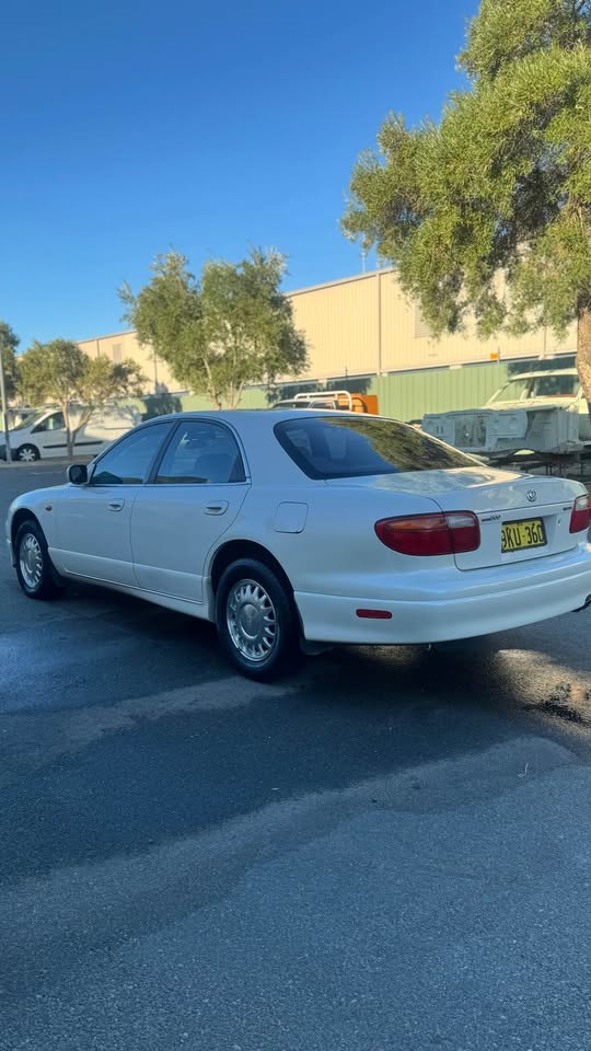 1996 Mazda Eunos 800