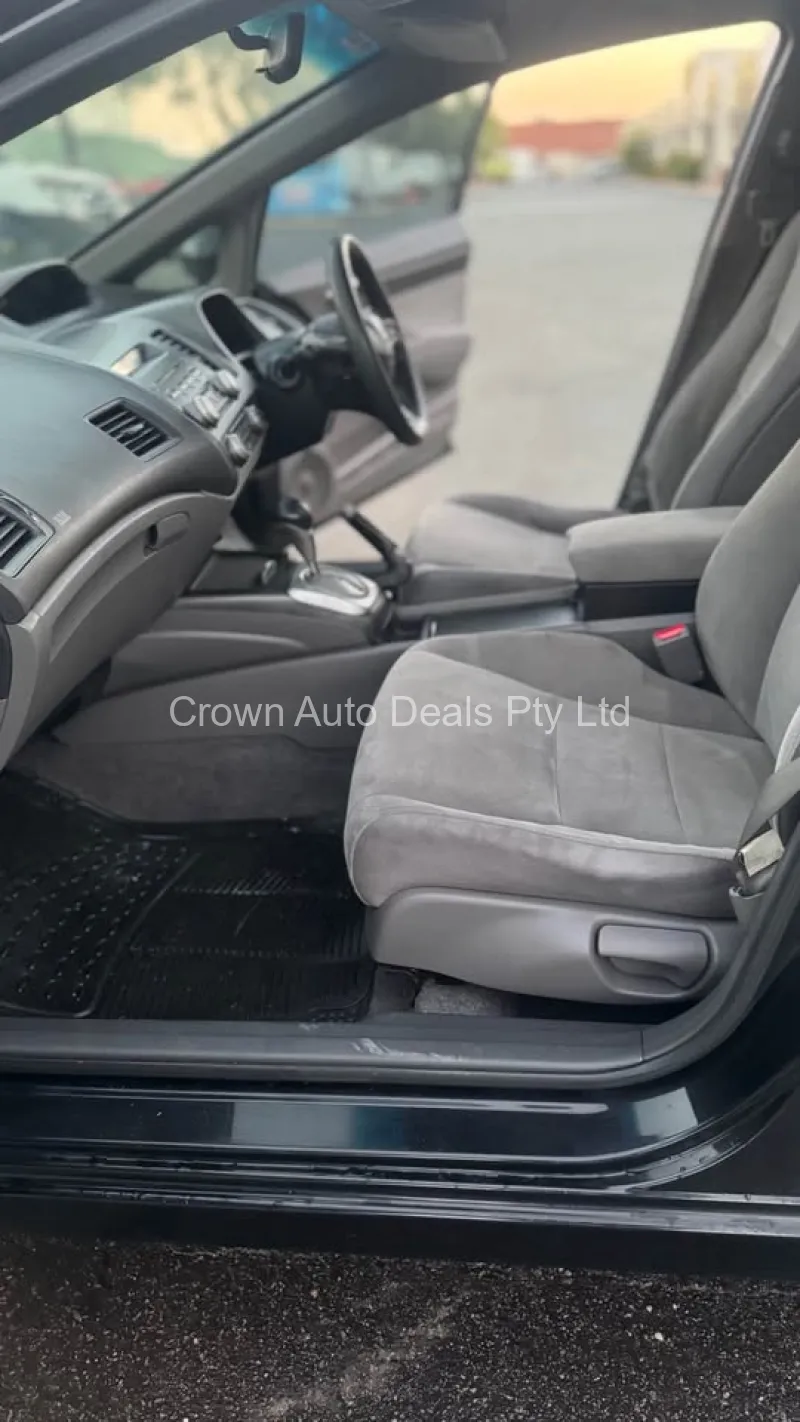 2006 Honda Civic Automatic Sedan Reliable Fuel Efficient Car
