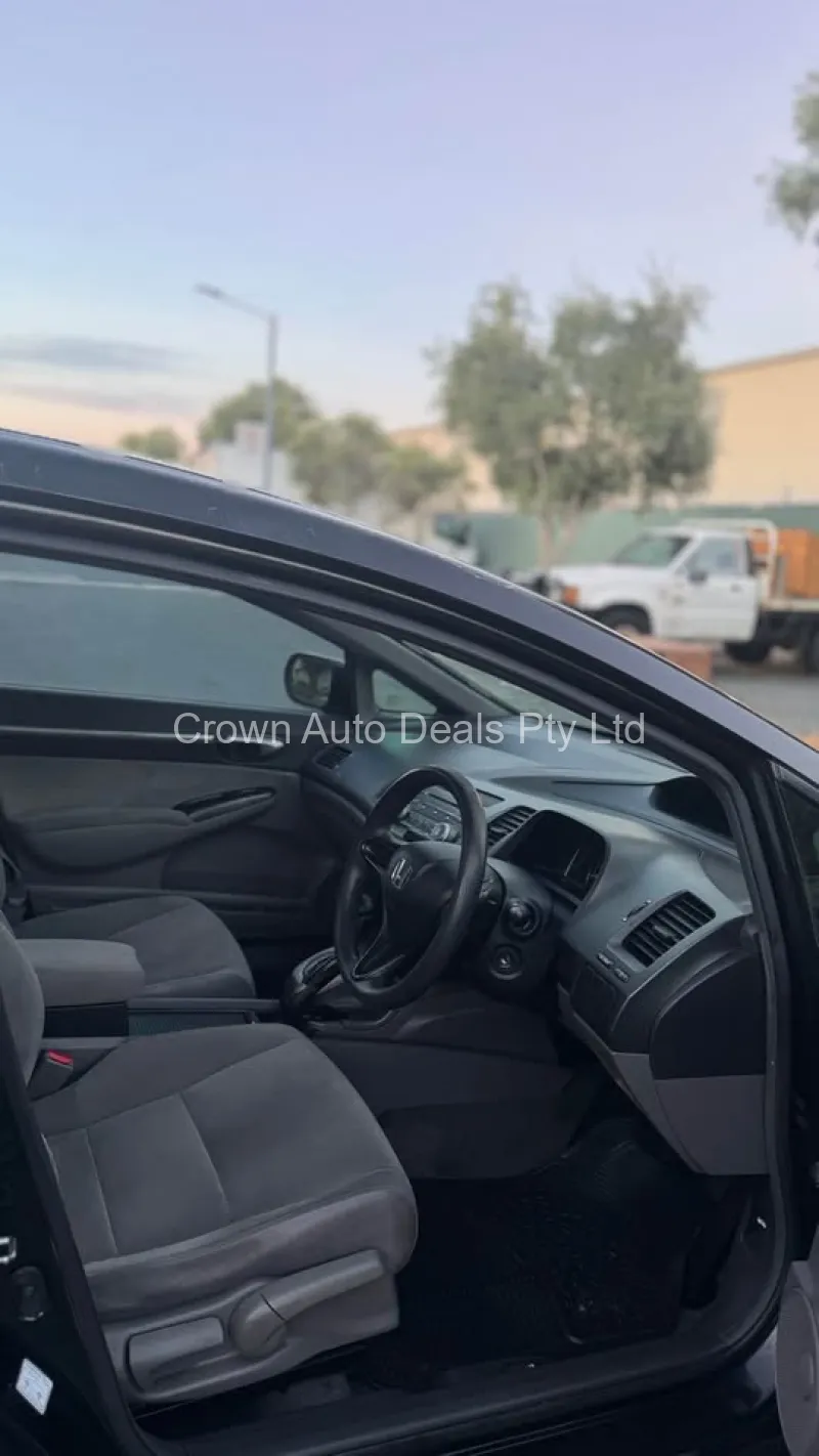 2006 Honda Civic Automatic Sedan Reliable Fuel Efficient Car
