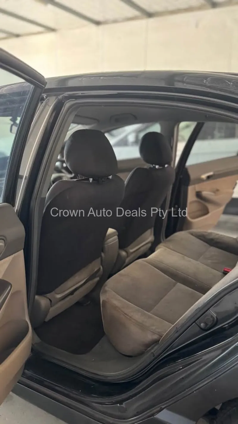 2007 Honda Civic Automatic Sedan – Reliable Fuel Saver