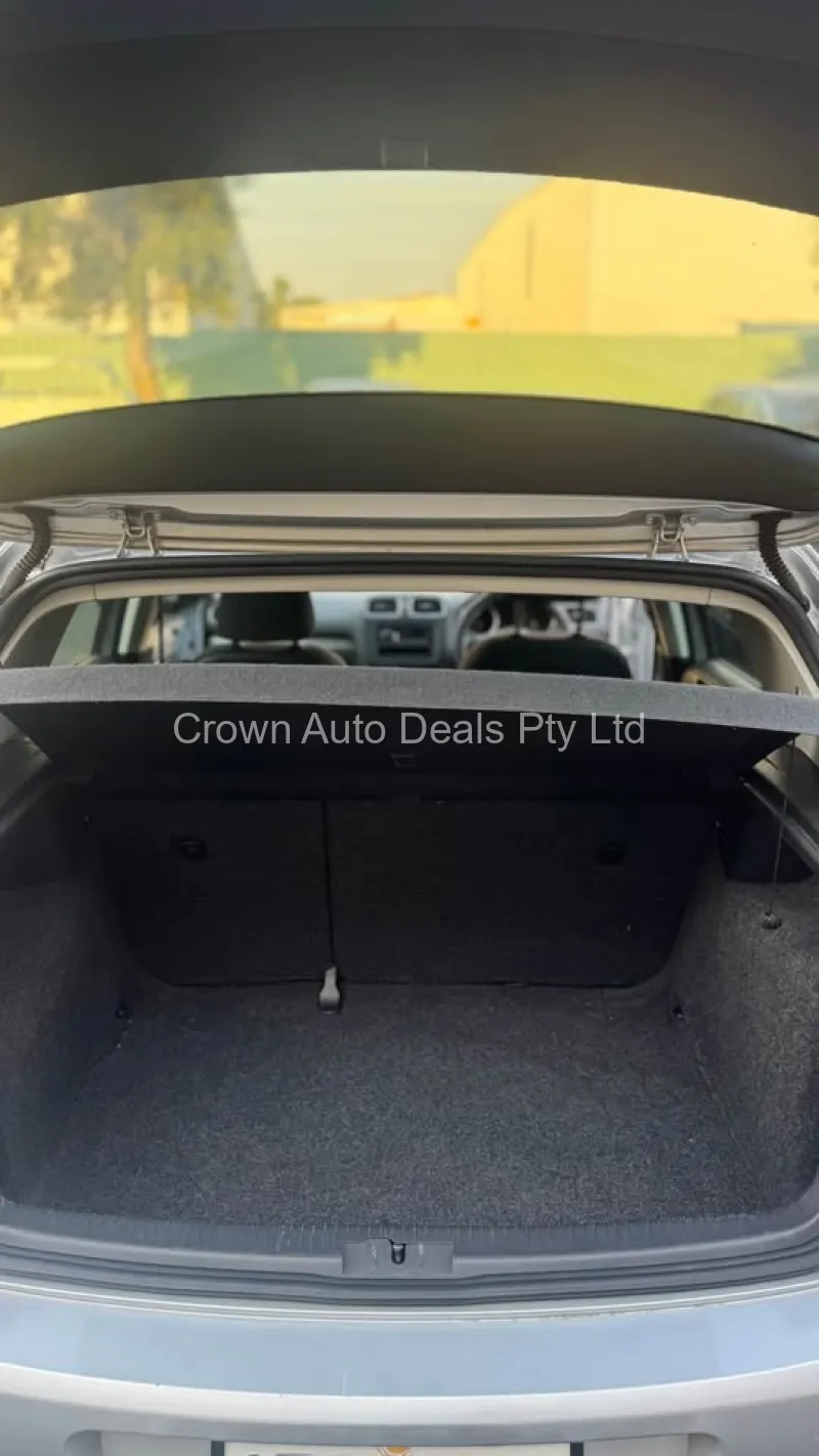 2011 Volkswagen Golf 1.2L Auto Hatchback