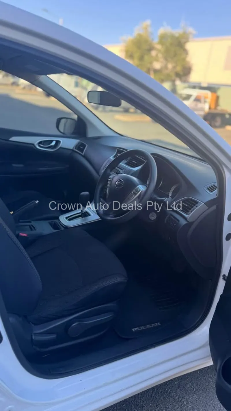 2013 Nissan Pulsar Automatic Hatchback