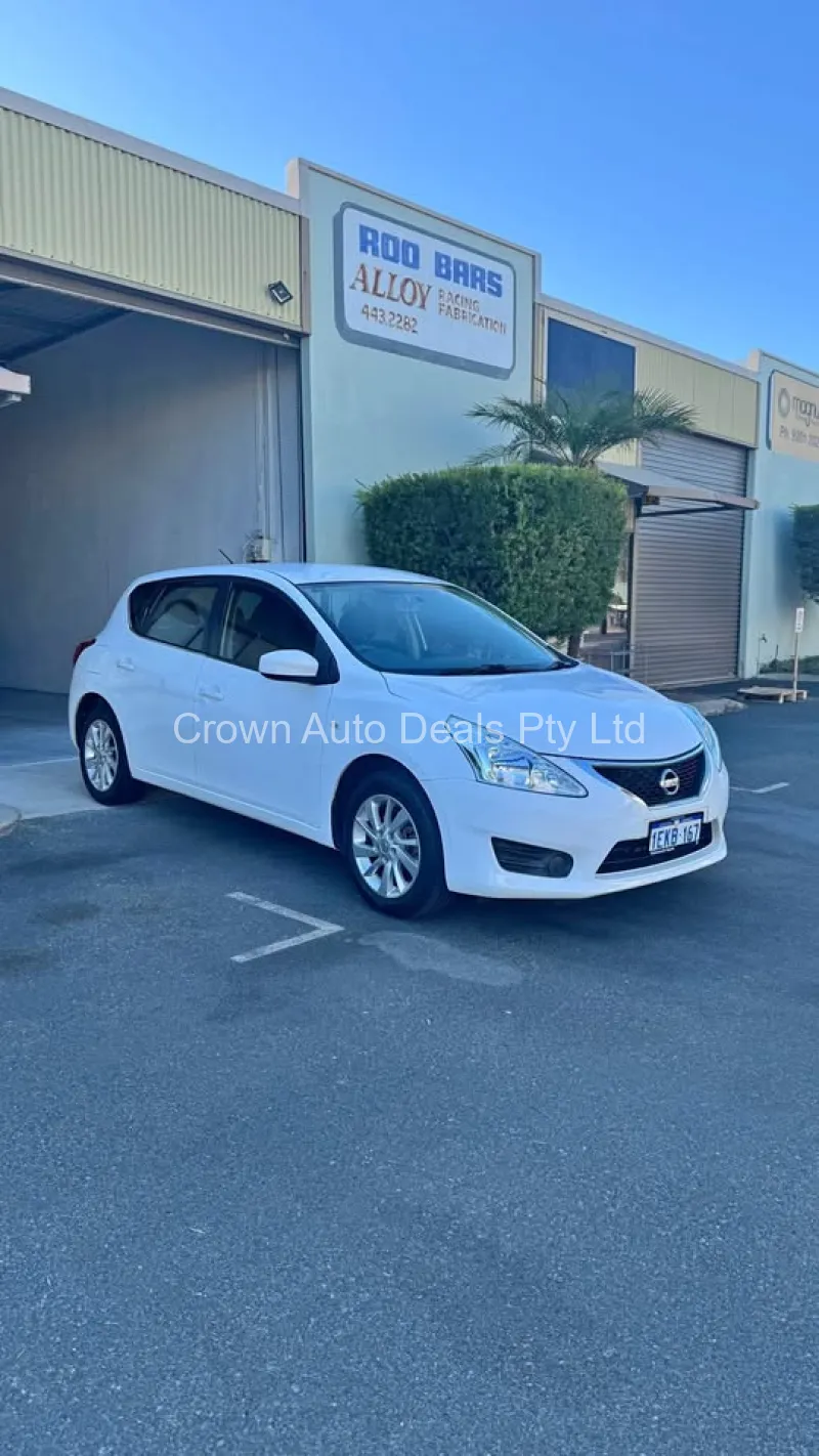2013 Nissan Pulsar Automatic Hatchback