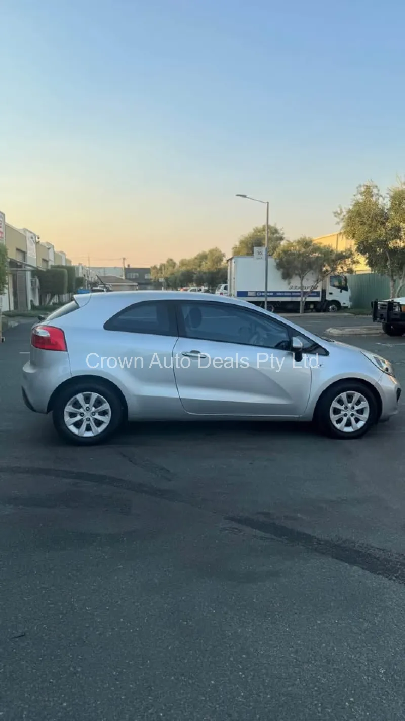 2014 Kia Rio Automatic Hatchback