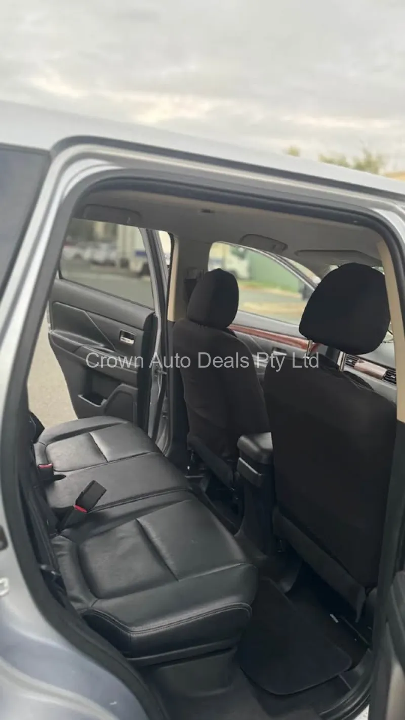2014 Mitsubishi Outlander 4Wd 7 Seater Suv
