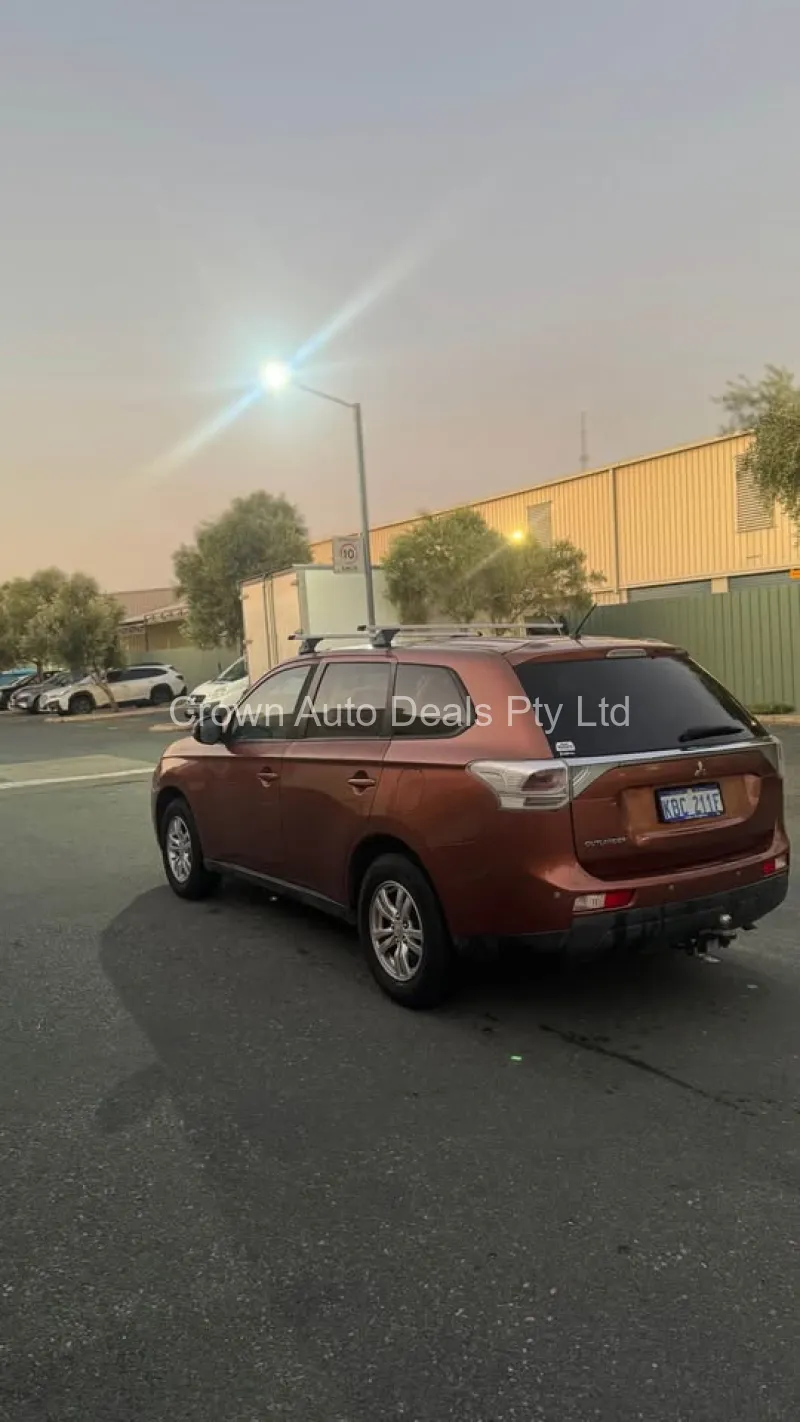 2014 Mitsubishi Outlander 4Wd | 7-Seater Suv | Perth Wa