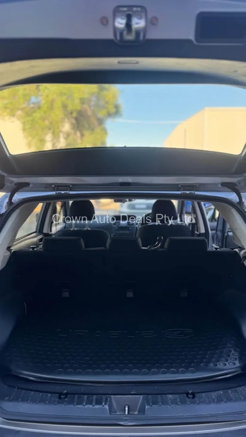 2015 Subaru Xv 2.01 G4X My14  Hatchback